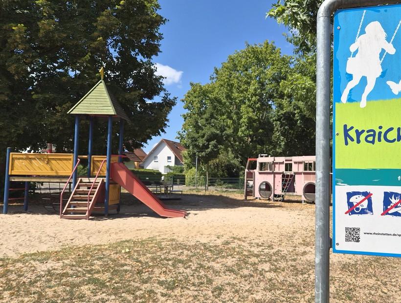 Spielplatz Kraichgaustraße - F3 mit Spielgeräten