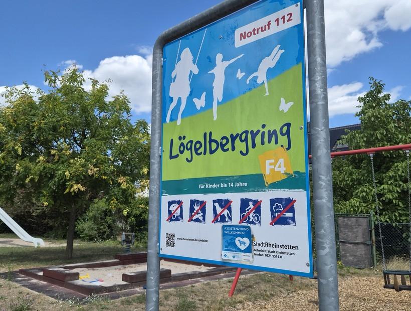 Spielplatz Lögelbergring - F4 mit Schaukeln, Sandkasten und Rutsche